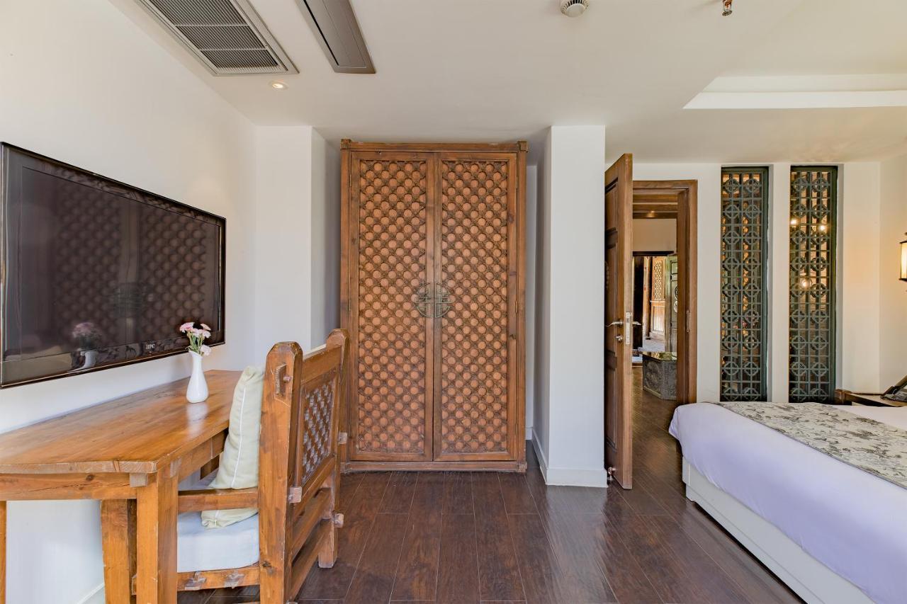 Lijiang Ivy Garden Resort Hotel Екстер'єр фото