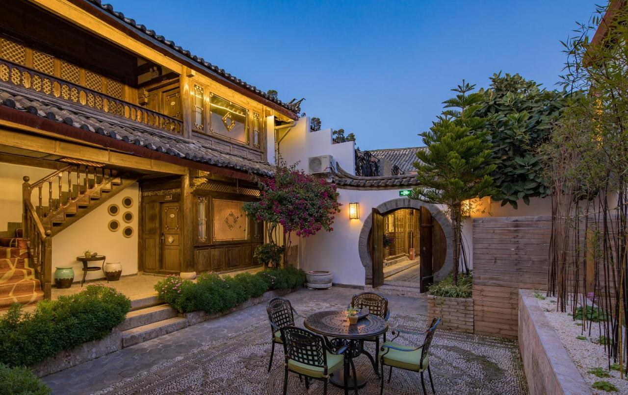 Lijiang Ivy Garden Resort Hotel Екстер'єр фото