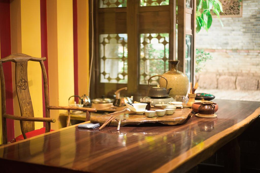 Lijiang Ivy Garden Resort Hotel Екстер'єр фото