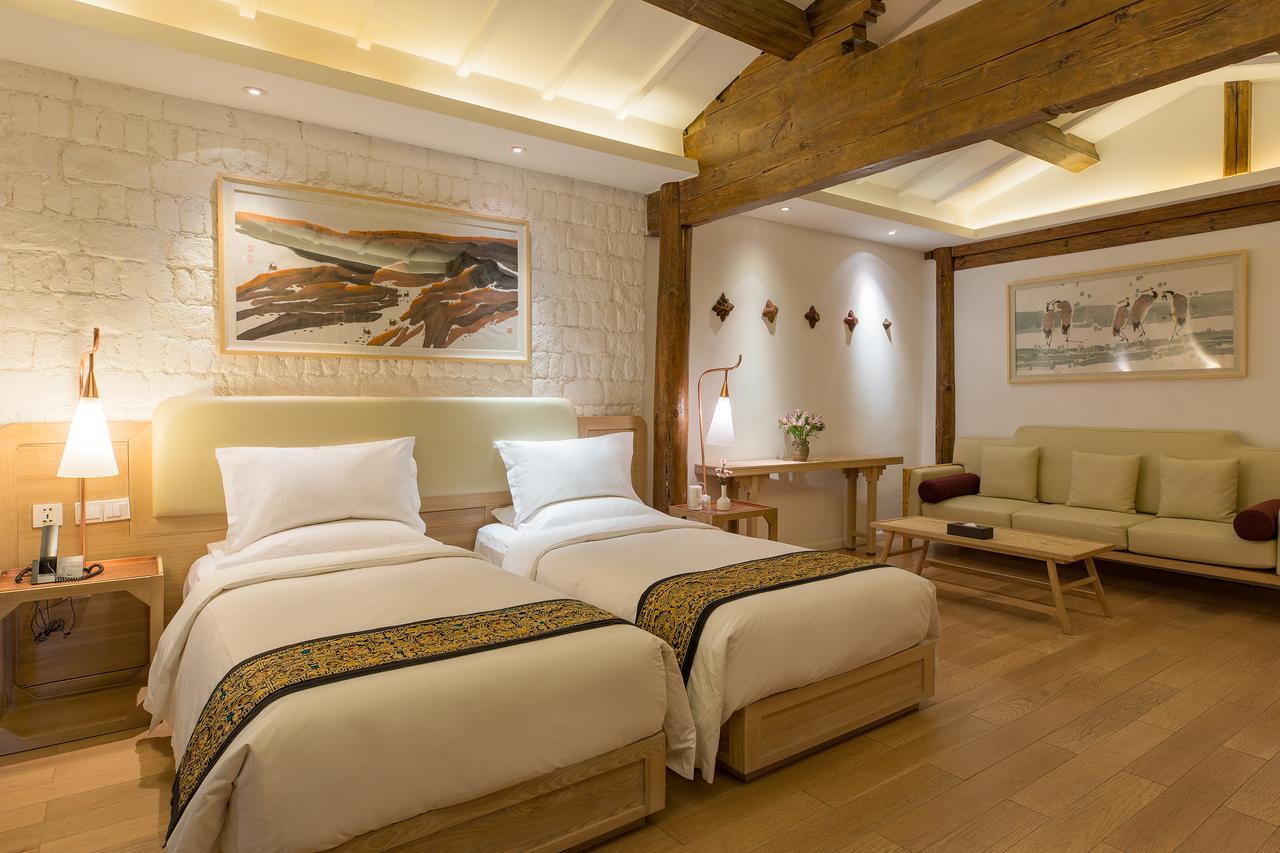 Lijiang Ivy Garden Resort Hotel Екстер'єр фото